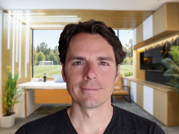 Portrait of Jeff Rozic